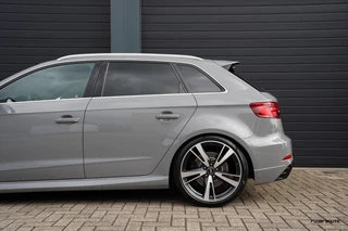 Audi RS3 Audi A3 Sportback 2.5 TFSI RS 3 | Pano | B&O | RS-stoelen | Matrix LED | Virtual cockpit | OPF delete | Orig. NL - afbeelding nr 16