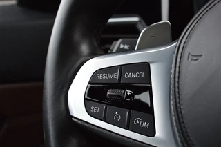 BMW 3 Serie BMW 3 Serie 318i M-Sport Rijklaarprijs-Garantie Navigatie Leder sport interieur  Live Cockpit Plus - afbeelding nr 36
