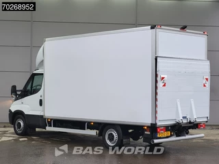 Iveco Daily Iveco Daily 35S14 Automaat Bakwagen Laadklep Lat om lat Zijdeur Camera Meubelbak Koffer 20m3 Airco Cruise control - afbeelding nr 2