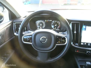 Volvo V60 Volvo V60 2.0 B4 Momentum HK-Sound/Memory/Leder/18Inch/Trekhaak - afbeelding nr 17