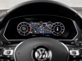 Volkswagen Tiguan 150Pk Automaat (PANORAMADAK, DIGITAL COCKPIT, APPLE CARPLAY, ELEK SPORTSTOELEN, LEDER, STOELVERWARMING, CAMERA, GETINT GLAS, KEYLESS, LED, ELEK ACHTERKLEP, PARKEER ASSISTENT, NIEUWSTAAT) - afbeelding nr 9