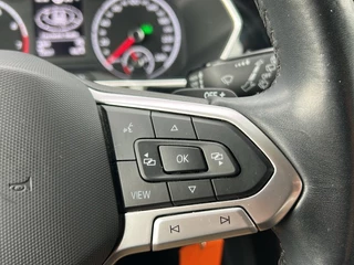Volkswagen T-Cross Volkswagen T-Cross 1.0 TSI LIFE NAVI/ACC/PDC/CARPLAY/STOELVERW - afbeelding nr 17