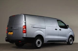 Toyota ProAce Toyota ProAce Worker 2.0 D-4D Navigator Long - NL- Auto!! Carplay I Trekhaak I Navi - afbeelding nr 2
