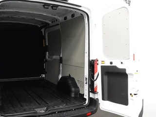 Ford Transit Ford Transit 310 2.0 TDCI L2H2 Trend Automaat Airco Navigatie Bluetooth Camera Cruise Control Trekhaak - afbeelding nr 37