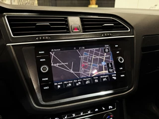 Volkswagen Tiguan Volkswagen Tiguan 2.0 TSI 4Motion R-Line|PANO|360 Cam|Carplay|BOMVOL - afbeelding nr 22