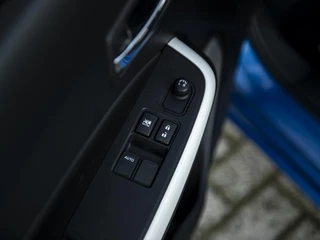 Suzuki Swift Suzuki Swift 1.2 Select | Sport | Navi & Apple Carplay/Android Auto | 16