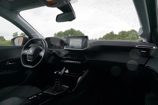 Peugeot 208 Peugeot 208 1.2 PureTech Allure - Noir Perla Nera - AppleCarPlay - Chique - afbeelding nr 16