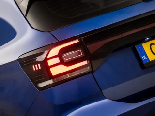 Volkswagen T-Cross (VIRTUAL COCKPIT, APPLE CARPLAY, GROOT NAVI, STOELVERWARMING, CLIMATE, SPORTSTOELEN, GETINT GLAS, ADAPTIVE CRUISE, NIEUWSTAAT) - afbeelding nr 24
