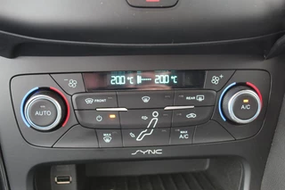 Ford Focus Ford Focus Wagon 1.0 Titanium Edition , 125pk Climate control , Navigatie , Cruise control , LED dagrijverlichting Parkeersensoren V+A , Voorruitverwarming , Sony Audio - afbeelding nr 20