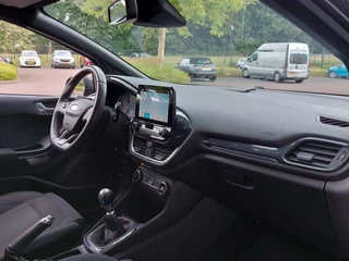 Ford Fiesta Ford Fiesta 1.0 EcoBoost 101pk ST-Line 5-Deurs | Navi | Apple Carplay + Android Auto | Clima | Cruise | Keyless Start | Pdc | Stoelverwarming | Rijstrook+Lichtsensor | Privacy Glass | 17''lm - afbeelding nr 29