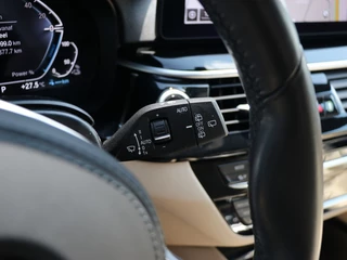 BMW 5 Serie BMW 5 Serie Touring 530e High Executive I Leder I Keyless I Dodehoekdetectie - afbeelding nr 24