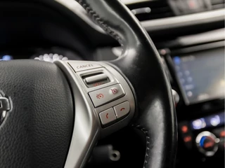 Nissan QASHQAI Nissan QASHQAI 1.2 Acenta Sport Automaat (NAVIGATIE, CLIMATE, CAMERA, GETINT GLAS, STOELVERWARMING, SPORTSTOELEN, CRUISE, PARKEERSENSOREN, NIEUWE APK, NIEUWSTAAT) - afbeelding nr 21