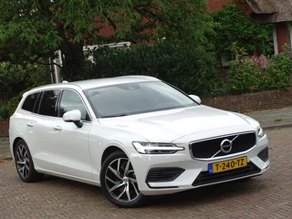 Volvo V60 Volvo V60 2.0 T6 350PK AWD R-design / Bns Pro 2020 / LED - afbeelding nr 47