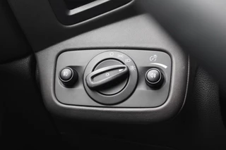 Ford Kuga Ford Kuga 1.5 EcoBoost Vignale | Trekhaak Afneembaar 2000KG | Cruise Control | Navigatie | Climate Control | Lichtmetalen Velgen | - afbeelding nr 22