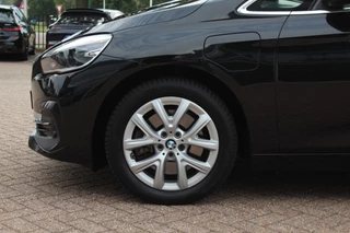 BMW 2 Serie BMW 2 Serie Active Tourer 225xe iPerformance High Exe. / Panoramadak / Camera / Head-up / Leder / Keyless / Navigatie / DAB / Stuurverwarming / Cruise Control - afbeelding nr 14