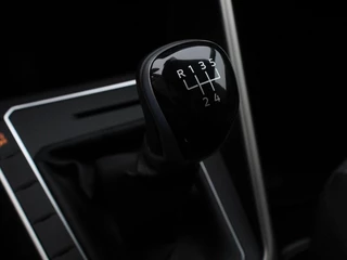 Volkswagen Polo Volkswagen Polo 1.0 TSI Move | DEMO ! | Navigatie App Connect / Android Auto / Apple Carplay Climate Control Parkeer sensoren Lichtmetalen Velgen Dab Digitale Cockpit - afbeelding nr 26