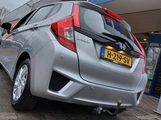 Honda Jazz 1.3 i-VTEC 102pk Comfort | Navi | Airco | Cruise | Bluetooth Carkit+Streaming |  Pdc V+A | Stoelverwarming | Rijstrook+Licht+Regensensor | 15''lm | Trekhaak - afbeelding nr 43