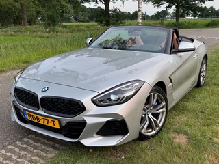 BMW Z4 - 527125561-0