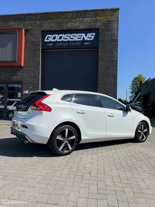 Volvo V40 Volvo V40 2.0 T4 R-Design automaat - afbeelding nr 3