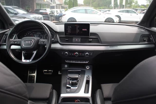 Audi Q5 Audi Q5 2.0 TFSI quattro Launch Edition / Trekhaak / Panoramadak / Half leder / B&O / 20'' / Standverwarming / Parkeerhulp V+A / Navigatie / Cruise Control - afbeelding nr 2