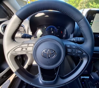 Toyota Yaris Toyota Yaris 1.5 Hyb. 115 Dynamic + comfort pakket parkeersensoren - afbeelding nr 12