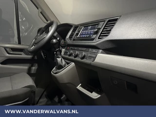 Volkswagen Crafter Volkswagen Crafter 2.0 TDI 141pk L3H3 L2H2 Euro6 Airco | Camera | Apple Carplay | Android Auto | Cruisecontrol Chauffeursstoel - afbeelding nr 14