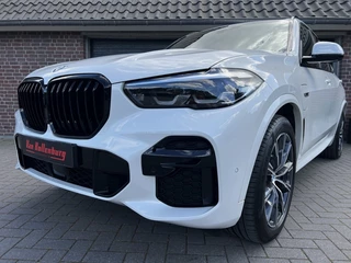 BMW X5 BMW X5 X5 45e XDrive High Exe M Sport 394 pk Black Trekhaak Luchtvering - afbeelding nr 19