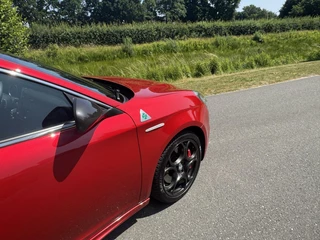 Alfa Romeo Giulietta Alfa Romeo Giulietta QV 1750TBI Rosso Competizione!! - afbeelding nr 30