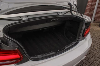 BMW 2 Serie ➡️ BMW 2-serie Cabrio 218i F23 Executive | 2e eigenaar | Origineel | Sportstoelen | Stoelverwarming | DAB | Harman-kardon | Stuurverwarming | PDC | Cruise control | Climate control | - afbeelding nr 29