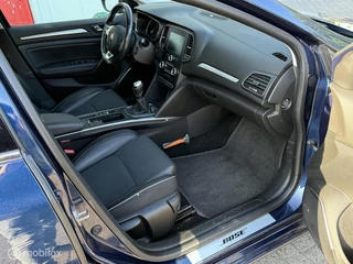 Renault Mégane Estate Renault Megane Estate 1.5 dCi Bose 175.000KM! - afbeelding nr 4