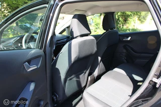 Ford Fiesta Ford Fiesta 1.1 Trend, Navigatiesysteem full map, Parkeersensor achter, Cruise control, Rijstrooksensor met correctie - afbeelding nr 11