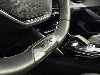 Peugeot 208 Peugeot 208 1.2 PureTech GT // Automaat // Panoramadak // - afbeelding nr 15