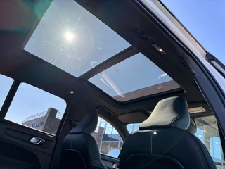 Volvo XC40 Volvo XC40 T5 Plug-in Hybrid R-Design Full Options Automaat - afbeelding nr 24