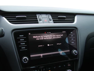 Škoda Octavia Škoda Octavia Combi 1.0 TSI 116pk DSG Style Sport | Kuipstoelen - afbeelding nr 30