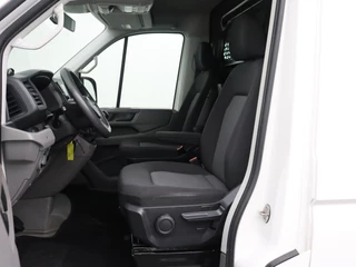 Volkswagen Crafter Volkswagen Crafter 2.0TDI 140PK L3H3 | Camera | Airco | Trekhaak | Cruise | Betimmering - afbeelding nr 18