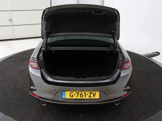 Mazda 3 Mazda 3 2.0 e-SkyActiv-X Luxury | Leder |  Stoel & stuurverwarming | BOSE Sound | Adaptive cruise | Camera | Carplay | Keyless | Head-Up | Memory - afbeelding nr 14