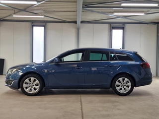 Opel Insignia Opel Insignia Sports Tourer 1.6 T Business+ 170 pk | Navi | Android Apple Carplay | Trehaak | - afbeelding nr 2