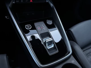 Audi A3 Audi A3 40 TFSI S Line - Panoramadak - Leer - Camera - afbeelding nr 28