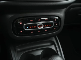 Smart Forfour Smart Forfour EQ Business Solution Cool&Audio Pack 18 kWh [ 3-Fase ] (INCL-BTW) *FULL-LEATHER | AIRCO | DAB | CRUISE | COMFORT-SEATS | 15''ALU* - afbeelding nr 14
