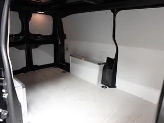 Peugeot Expert Peugeot Expert 2.0 BlueHDI 145PK L3 Automaat Airco Navigatie Trekhaak Cruise Control - afbeelding nr 8