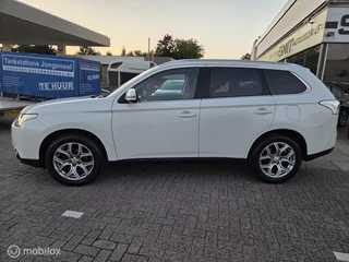 Mitsubishi Outlander Mitsubishi Outlander 2.0 Business Edition Aut/7Pers/NLAuto - afbeelding nr 4