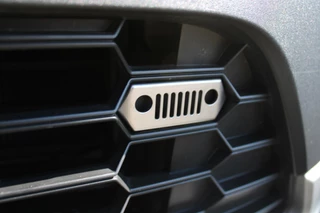 Jeep Avenger Jeep Avenger Summit 54 kWh | ACHTERUITRIJ CAMERA | STOEL VERWARMING | FULL LED KOPLAMPEN | 18