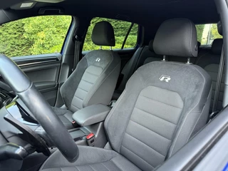 Volkswagen Golf Volkswagen Golf 2.0 TSI 4MOTION R VIRTUAL|DYNAUDIO|Bearlock - afbeelding nr 13