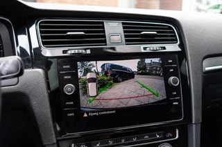 Volkswagen Golf Volkswagen Golf 2.0 TSI GTI Performance Pano / ACC / Camera - afbeelding nr 16