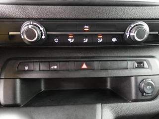 Opel Vivaro Opel Vivaro 1.5 102pk L2 Navigatie Parkeersensoren Airco Cruise Control - afbeelding nr 20