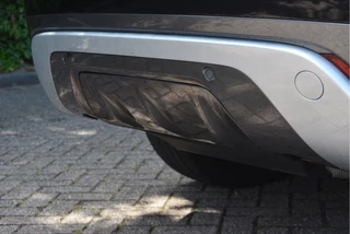 Land Rover Range Rover Velar Land Rover Range Rover Velar 2.0 P250 Turbo AWD R-Dynamic Drive Pro Pack | Keyless | Digitale tellers | Pano.dak | Carplay | Adapt.CC | Camera | Meridian | Elekt.stoelen - afbeelding nr 35