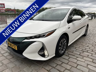 Toyota Prius 1.8 Plug-in Business Plus