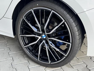 BMW 1 Serie BMW 1-serie 118i M Sport NL AUTO*SCHAALSTOEL*19 INCH*VIRTUAL - afbeelding nr 20