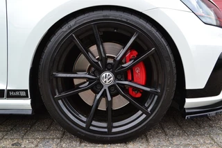 Volkswagen Golf Volkswagen Golf 2.0 TSI GTI Clubsport 265PK Dynaudio/Camera/19''/DSG - afbeelding nr 31