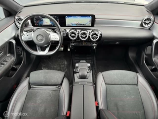 Mercedes-Benz CLA Mercedes CLA-klasse 200 AMG Panodak Wide Screen Navi Carplay Sfeer Camera 19 inch - afbeelding nr 4